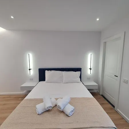 Am Luxury Appartement Tirana