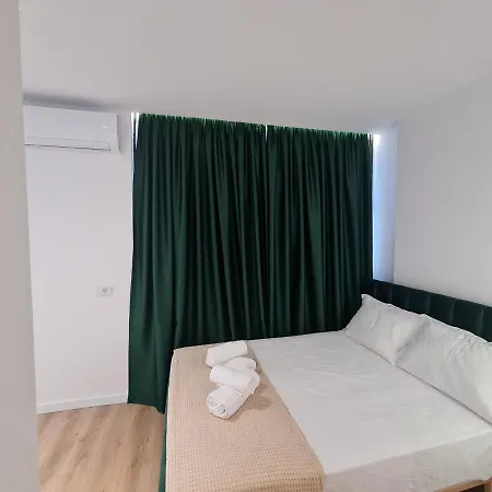 Am Luxury Apartment Tirana