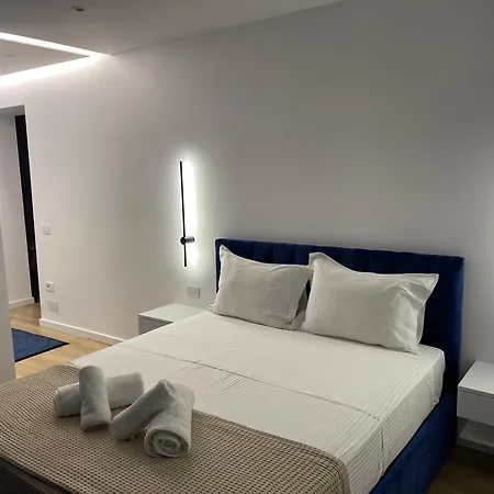 Am Luxury Tirana