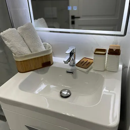 Am Luxury